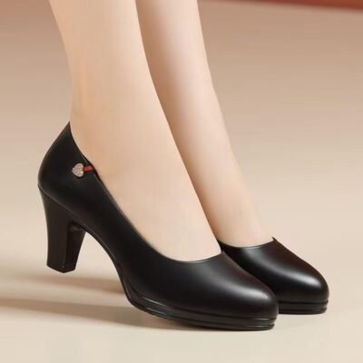 Zapato formal de cuero