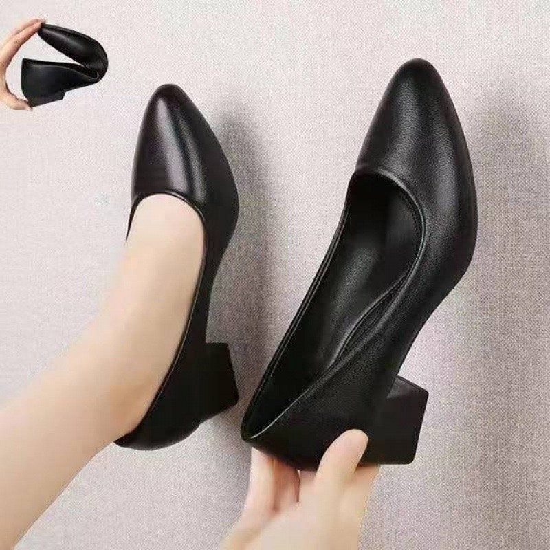Zapatos de tacón medio de punta almendrada - Imagen 5