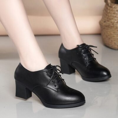 Zapato Oxford de Tacón Ancho Negro