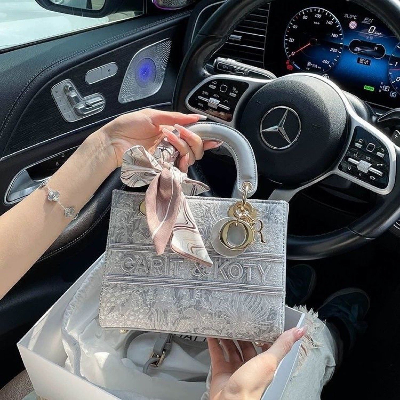 Bolso Luxury Pearl Charm - Imagen 2
