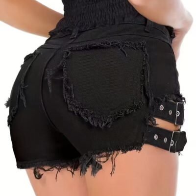 Short de mezclilla con hebillas